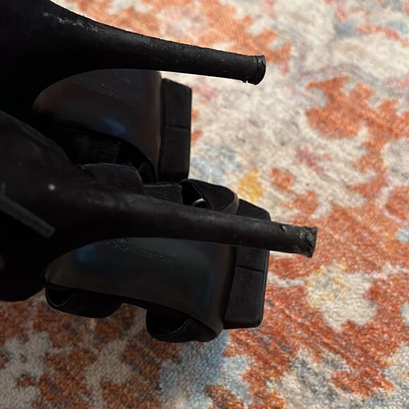 BCBG generation Black Heels  - Picture 6 of 6